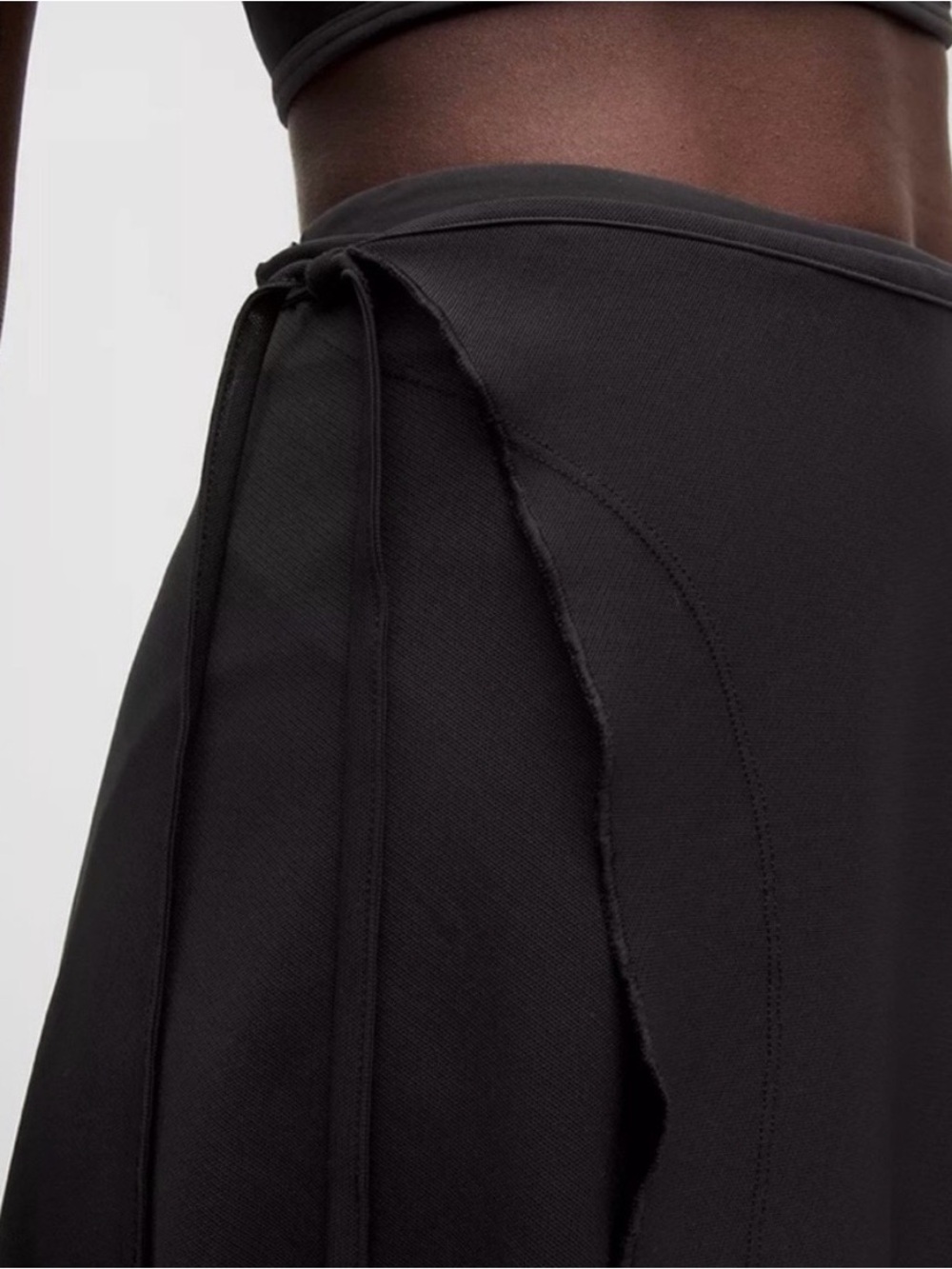 lululemon SLNSH collab Black Mesh Convertible Skirt - Picture 2 of 11